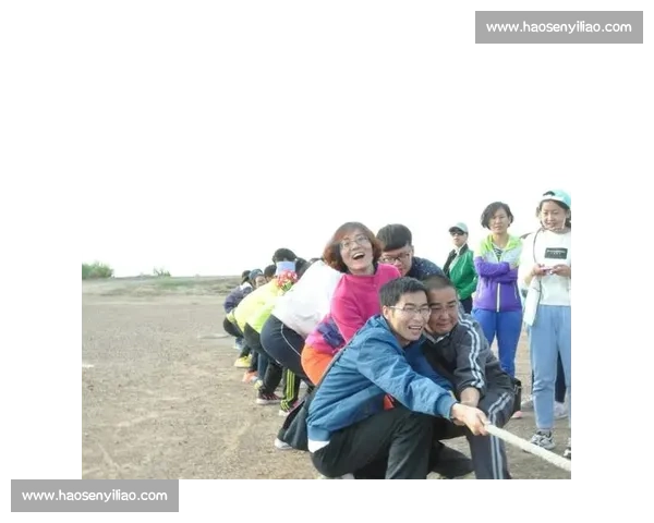 以日记形式记录拔河比赛的紧张瞬间与团队精神成长心路与青春记忆