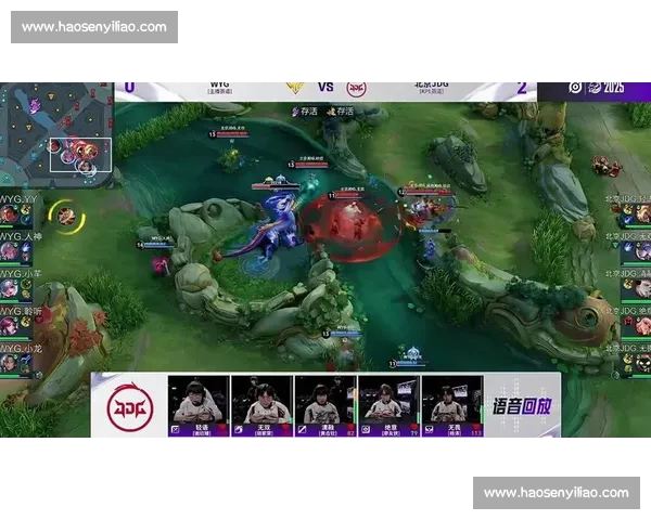 《精彩LOL赛事全程视频直播助你掌握比赛最新动态与战况》 《精彩LOL赛事全程视频直播助你掌握比赛最新动态与战况》